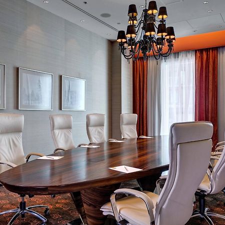 Grand Hotel River Park, A Luxury Collection Hotel, ברטיסלאבה מראה חיצוני תמונה Boardroom at the InterContinental Hotel, London, Park Lane