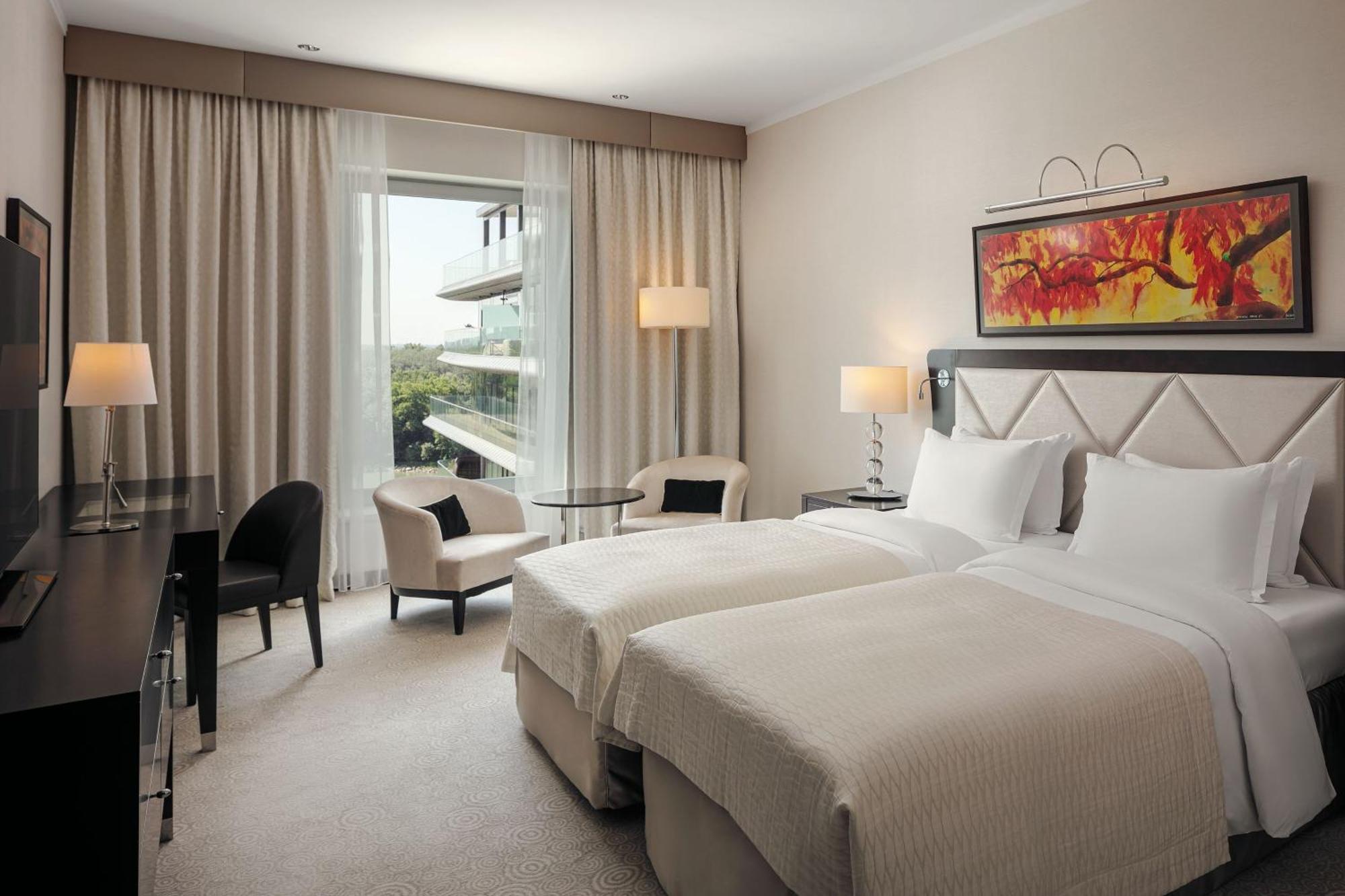 Grand Hotel River Park, A Luxury Collection Hotel, ברטיסלאבה מראה חיצוני תמונה A room at the hotel