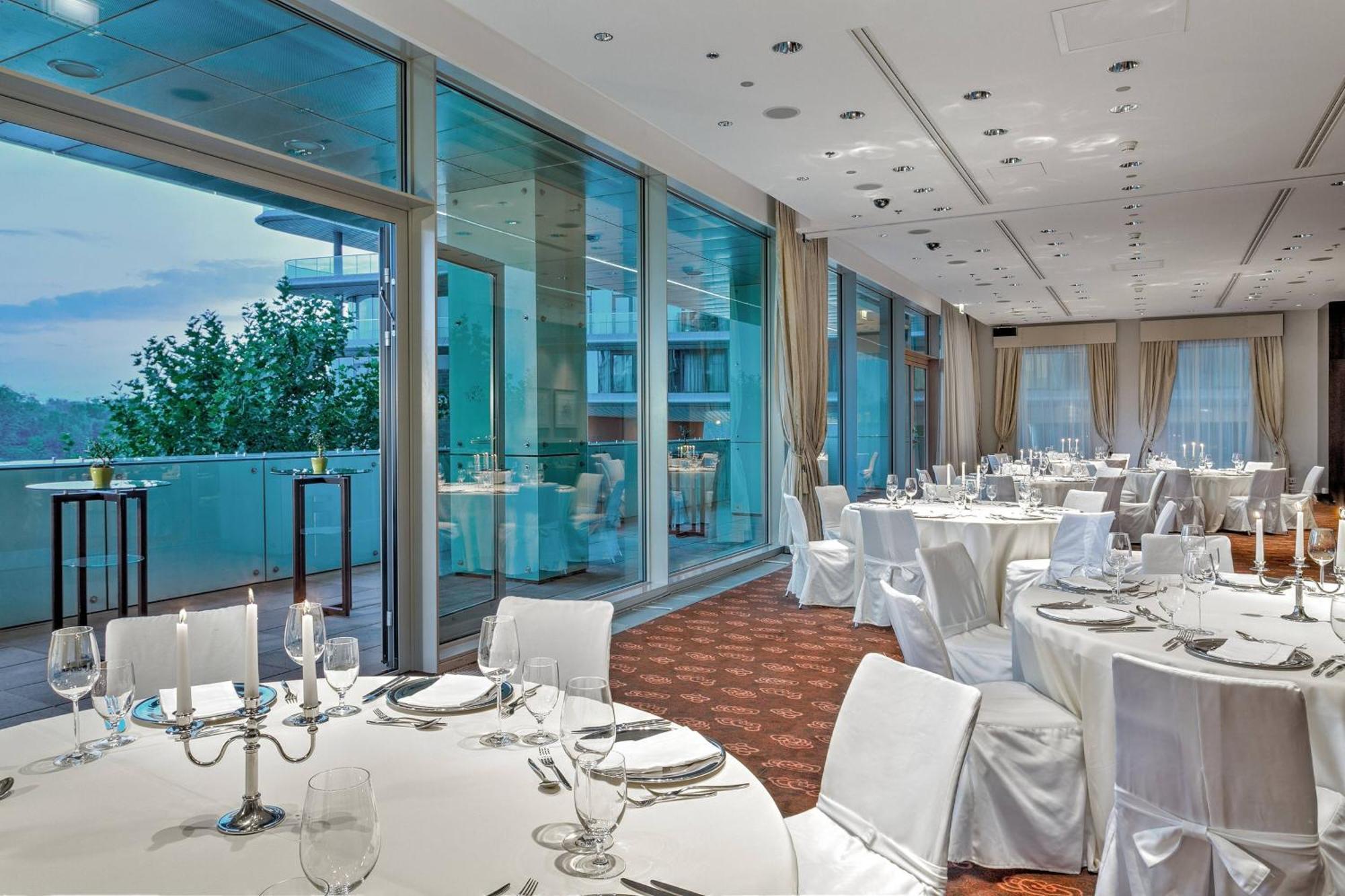 Grand Hotel River Park, A Luxury Collection Hotel, ברטיסלאבה מראה חיצוני תמונה The Westin Palace, Zadar